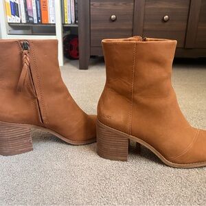 Toms Tan Ankle Booties with Chunky Heel